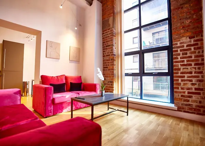 The Morganite Suite
